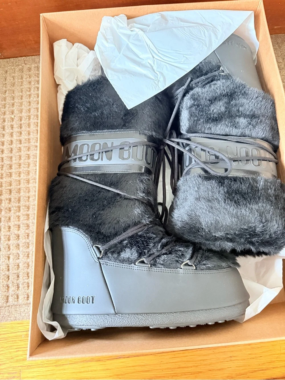 Moon Boot Black Faux Fur Snow Boots with Lace-Up Ties 9/10.5